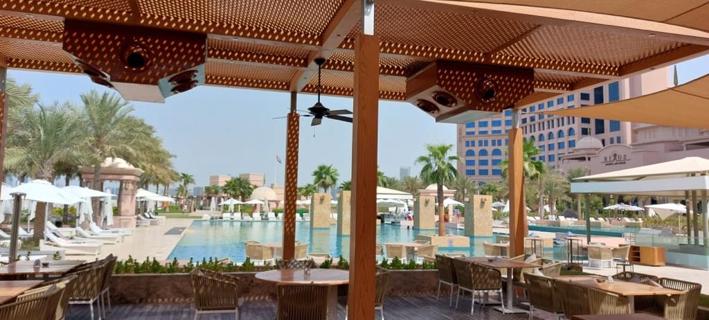 hotel restaurant outdoor terrace evaporative cooling application