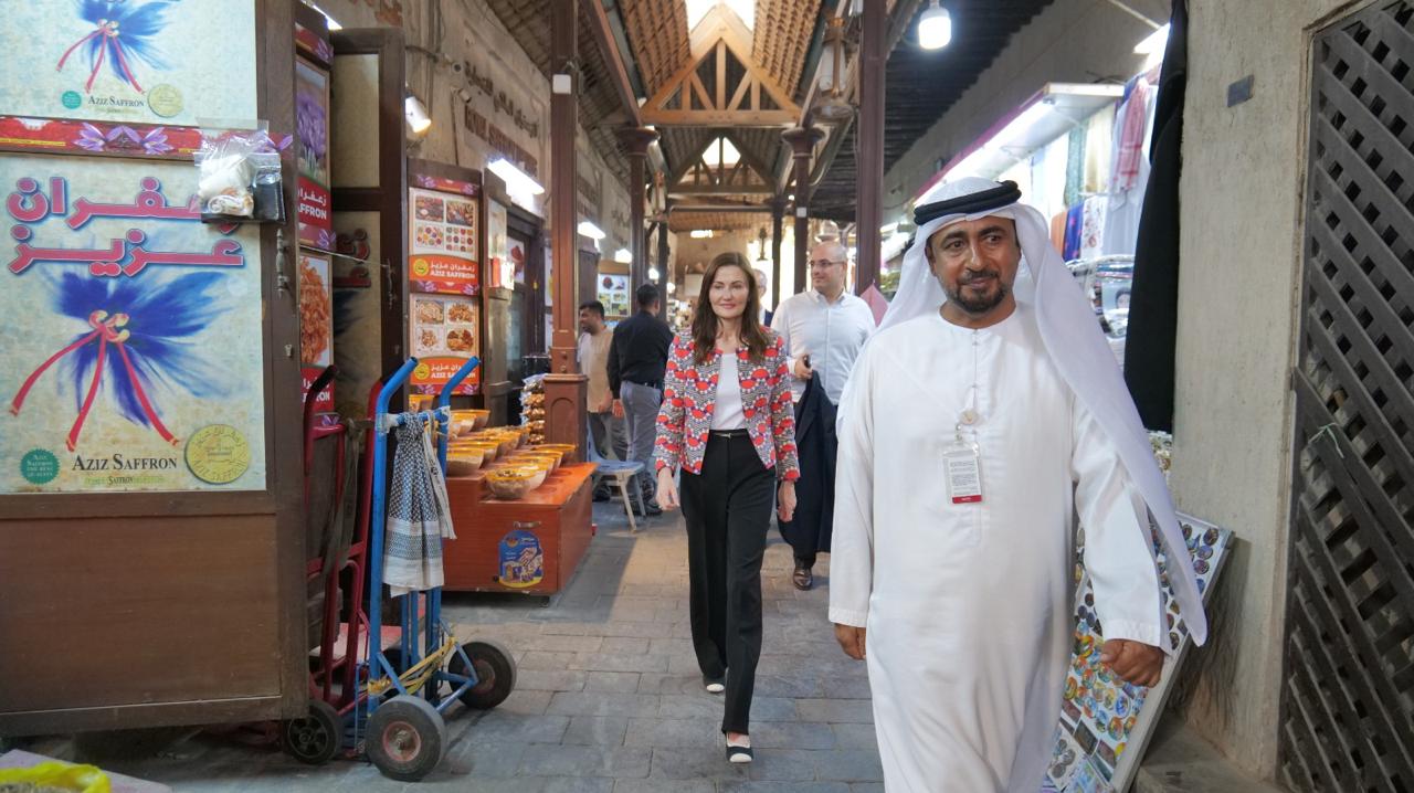 Spice souk indirect evaporative cooling installation